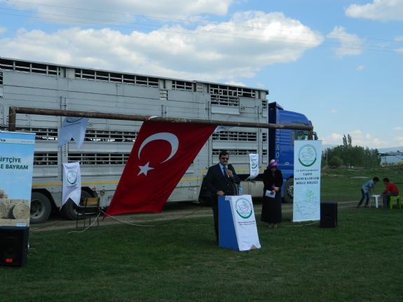 AĞALAR KÖYÜ TARIMSAL KALKINMA KOOPERATİFİ HAYVAN TESLİM TÖRENİ